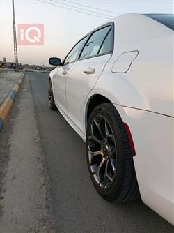 كرايسلر 300